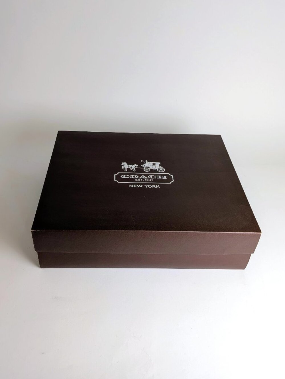COACH Large Brown Vintage Style Gift Box / Storage Box